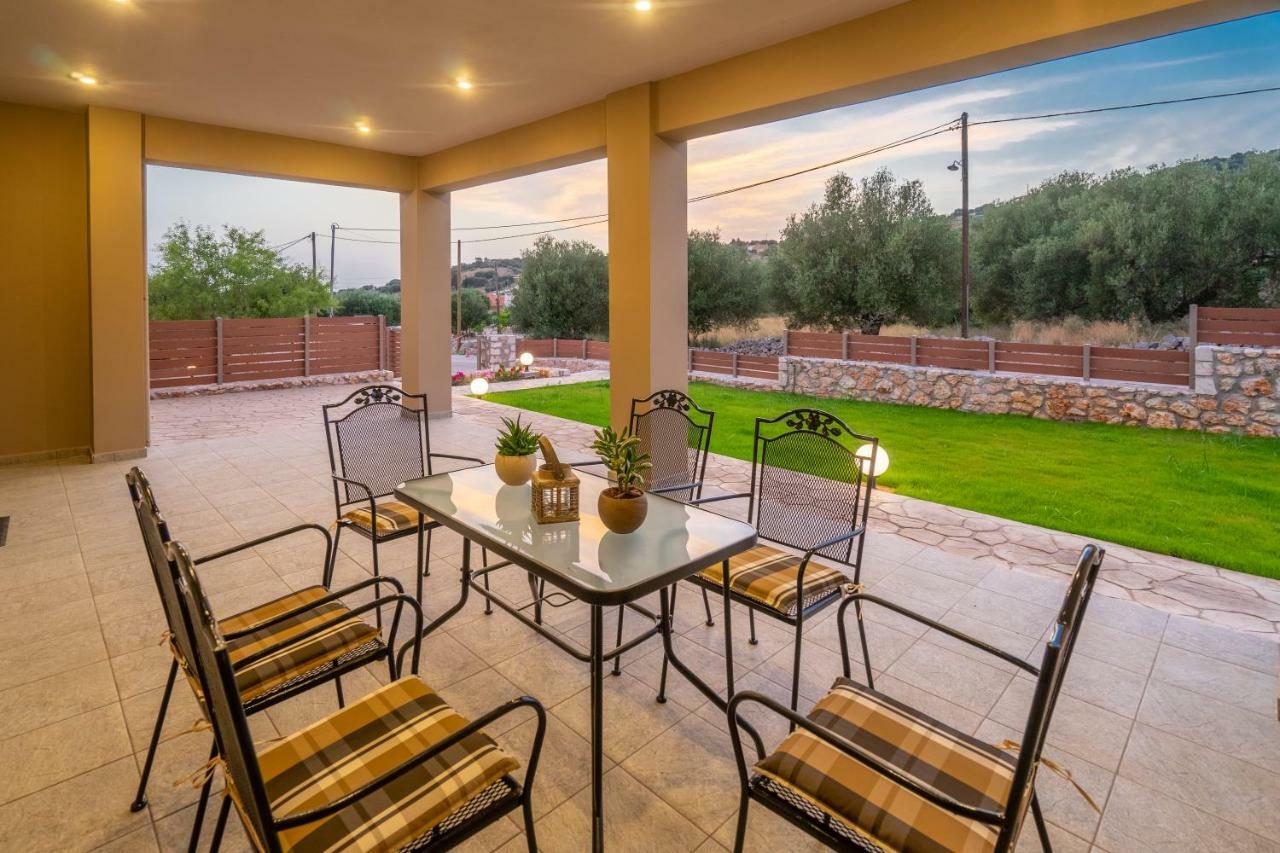 Rose Maisonette Razata Екстер'єр фото