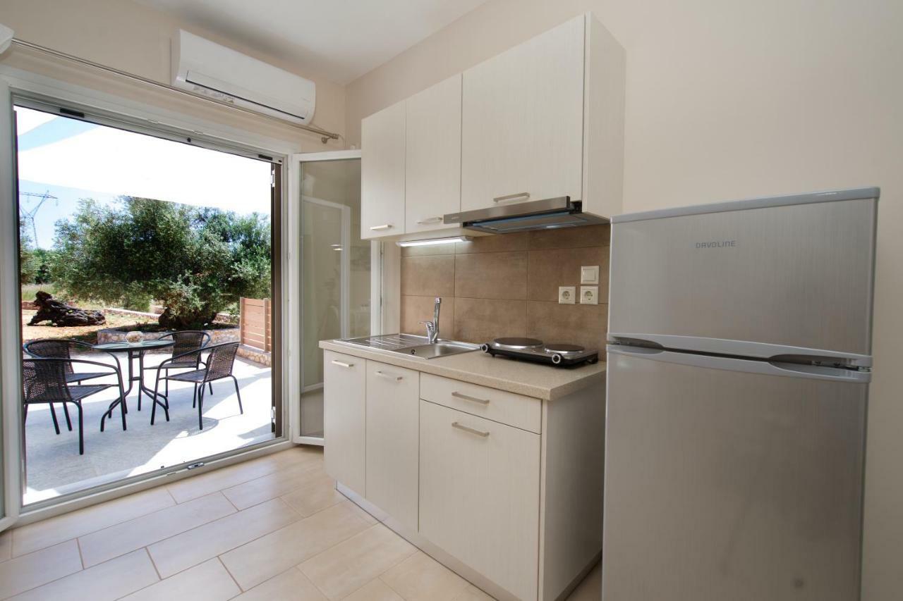 Rose Maisonette Razata Екстер'єр фото